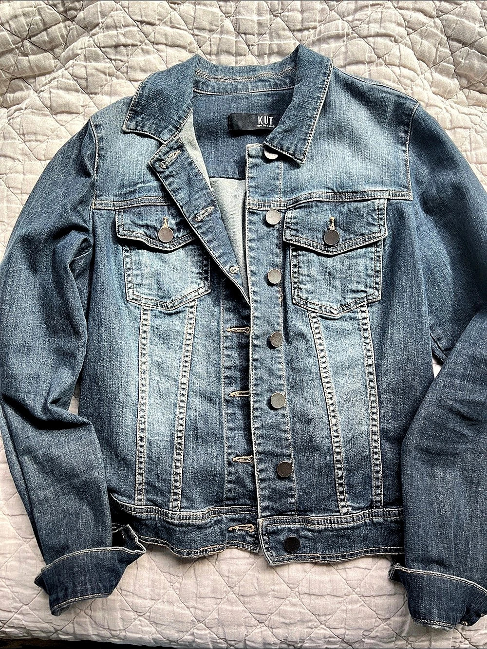 KUT from the Kloth Denim Jean Jacket Size Small Like New